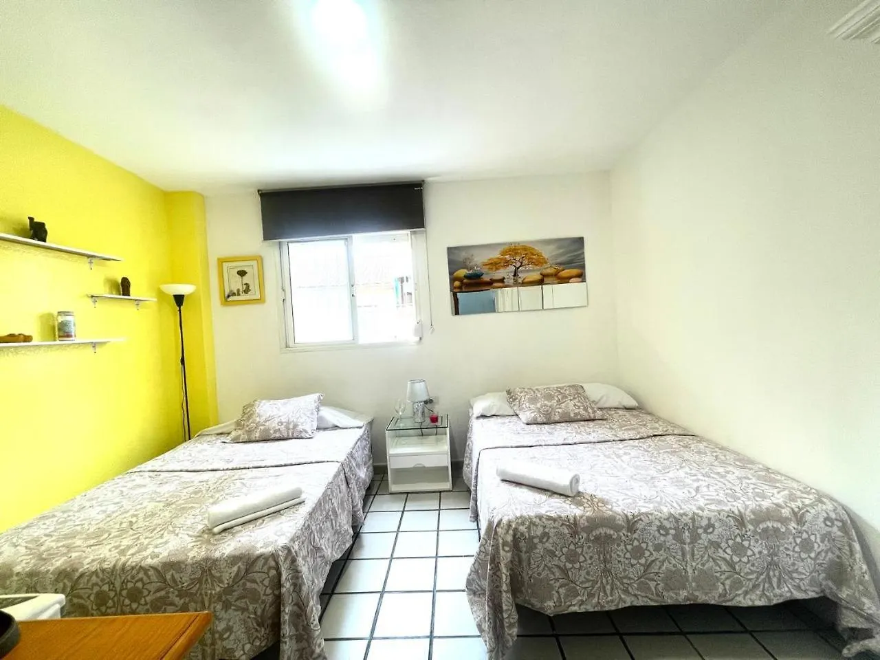 Habitacion Muy Centrica. Granada Homestay