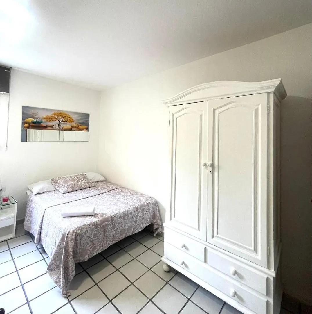 Habitacion Muy Centrica. Granada