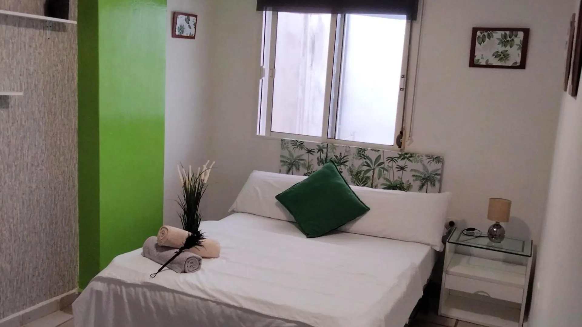 Homestay Habitacion Muy Centrica. Granada
