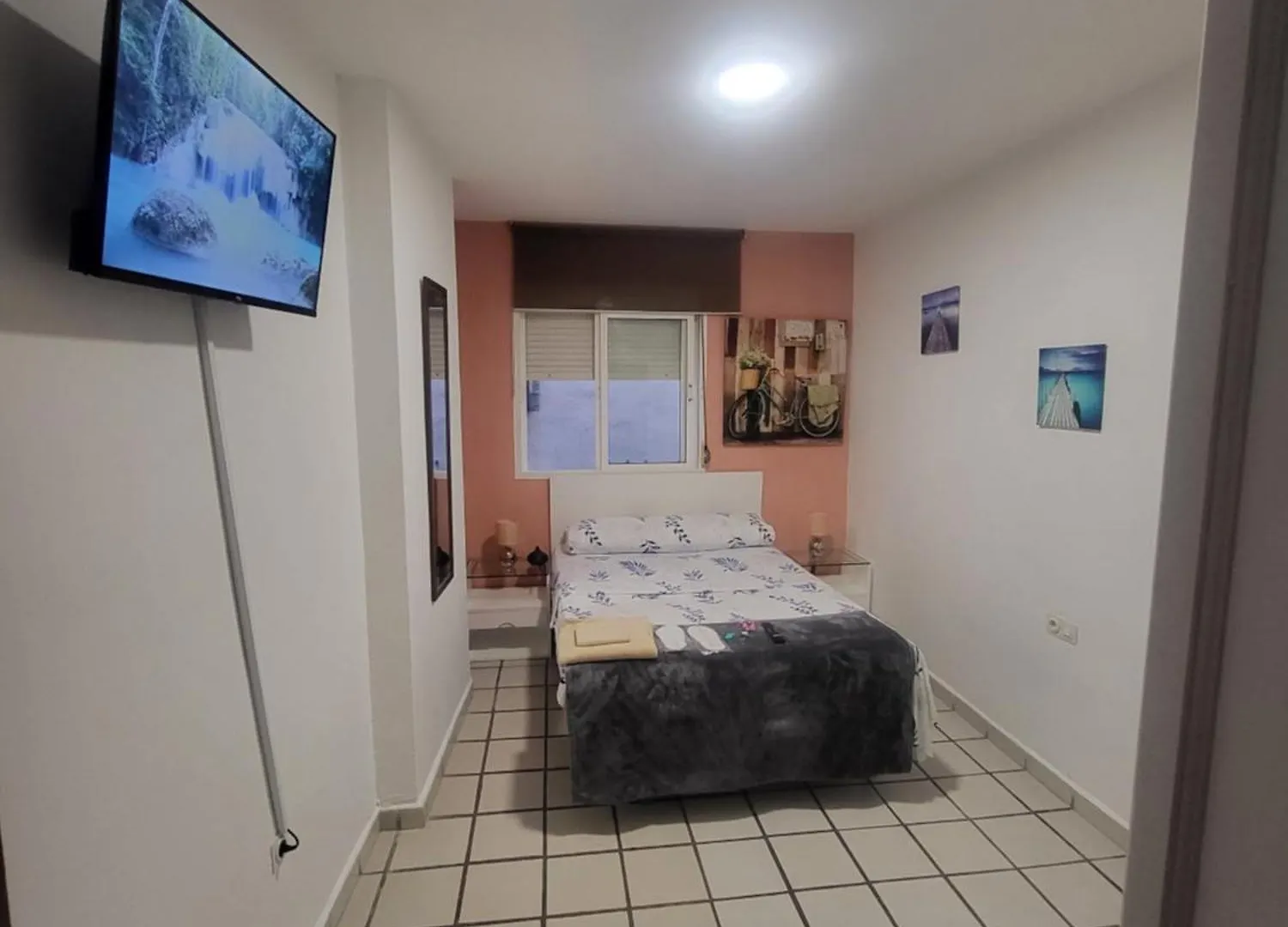 Habitacion Muy Centrica. غرناطة
